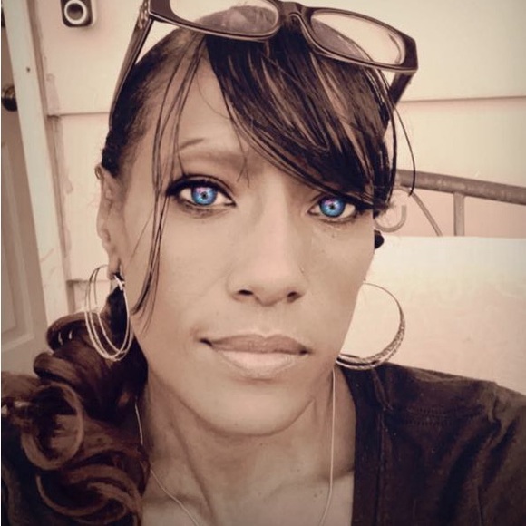 Meet your Posher, Tanya - Picture 16 of 16